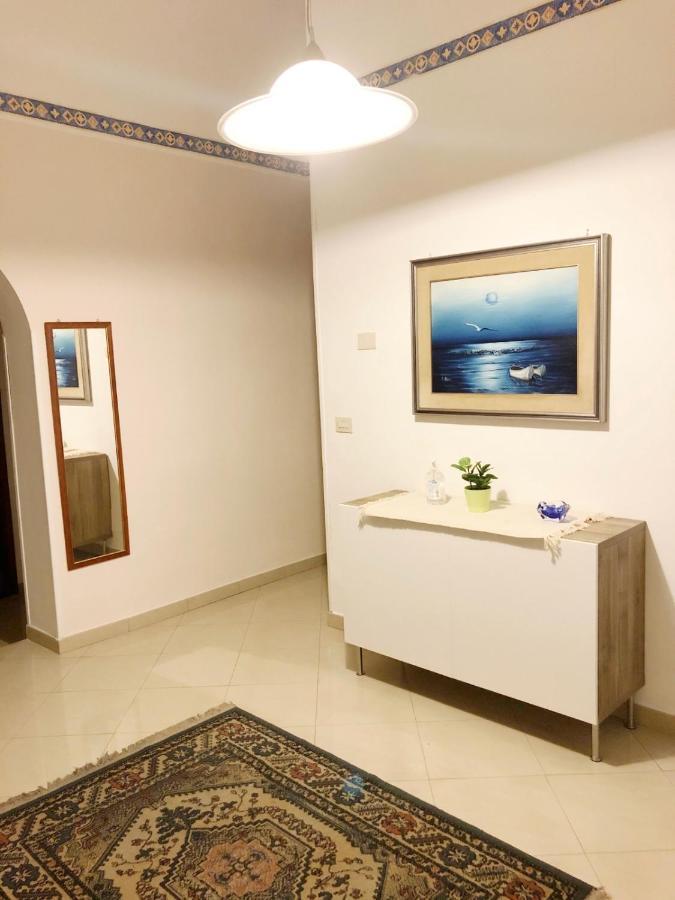 Apartment For 2 In Catania, B&B Le Voci Del Mercato Dış mekan fotoğraf